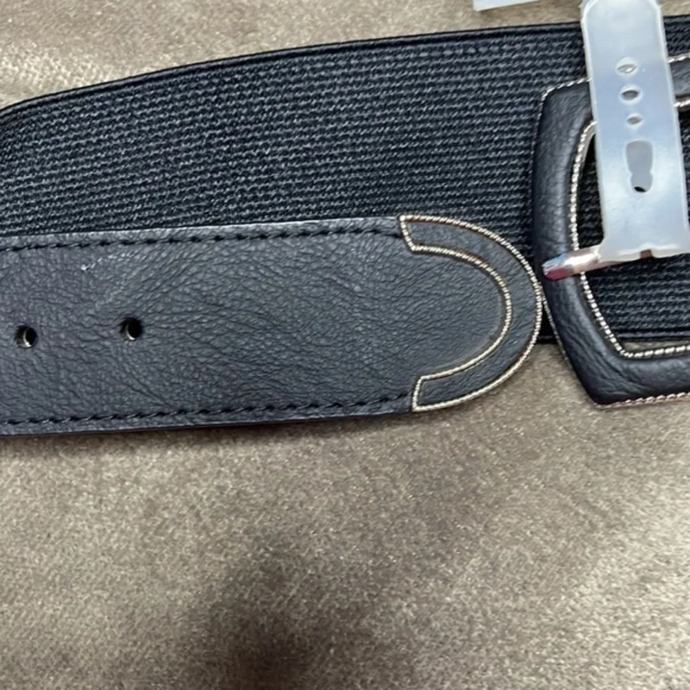 4 for 16$ Twelve stretchy belt